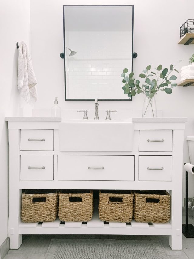 Narrow Bathroom Vanity Ideas: Inspiration | How to design a narrow bathroom vanity to add functionality to a small bathroom and maximize storage. These budget friendly DIY vanity plans will elevate a small bathroom with a pedestal sink with extra storage and clean, modern farmhouse design. #bathrooms #bathroomideas #DIYfurniture #DIY #DIYbathroom